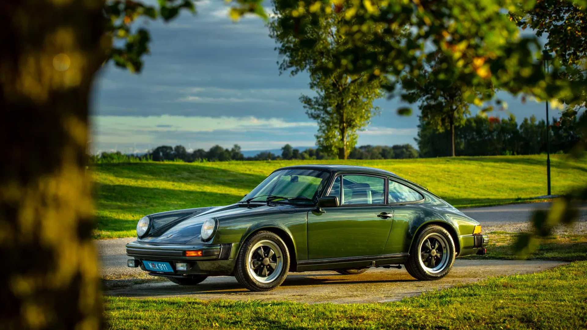 1980s porsche green