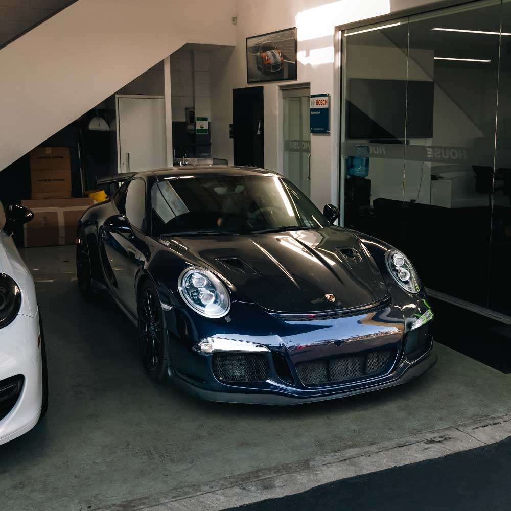 pruple porsche gt3 costa mesa porsche service