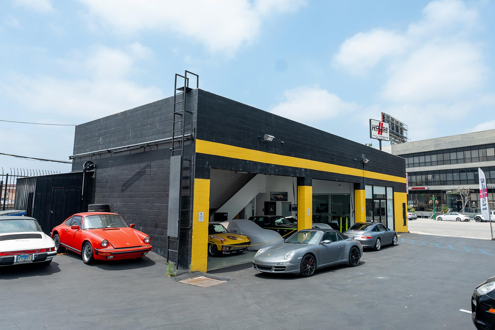 house automotive encino porsche service center