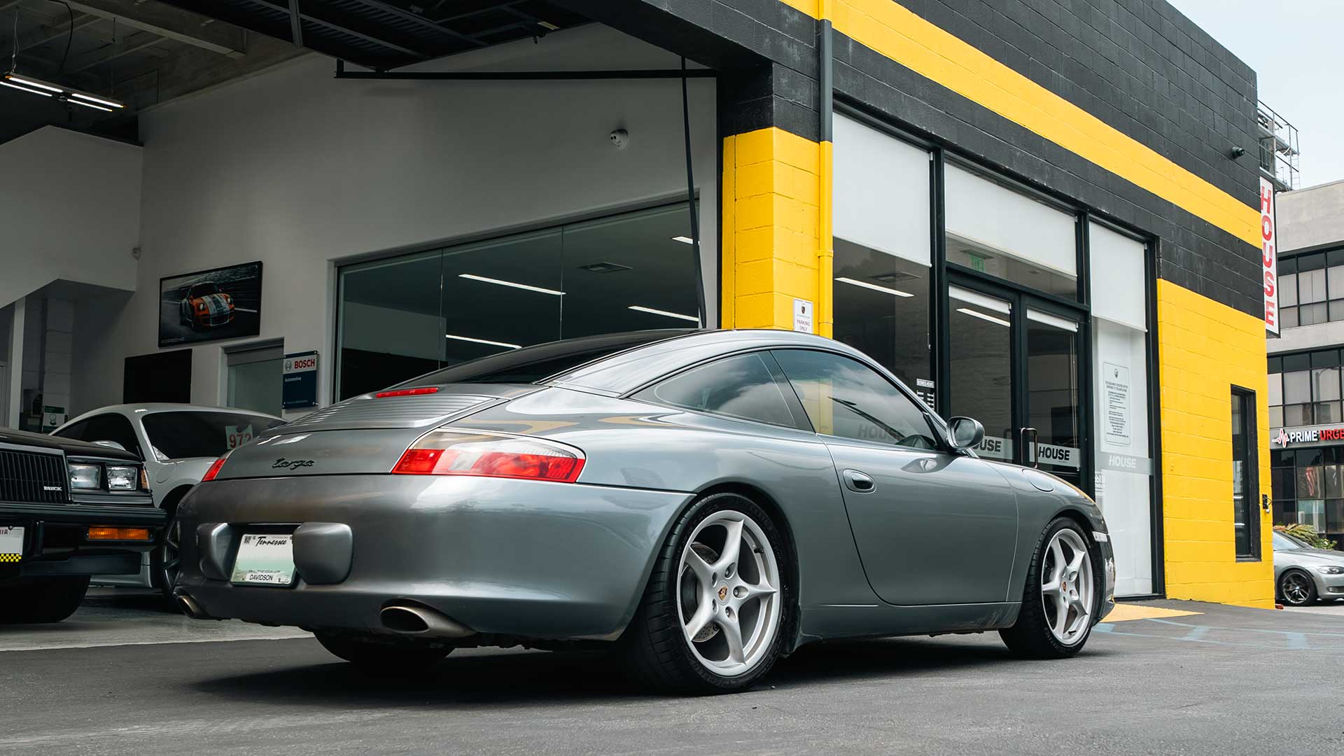 gray porsche 996 ims bearing at house auto