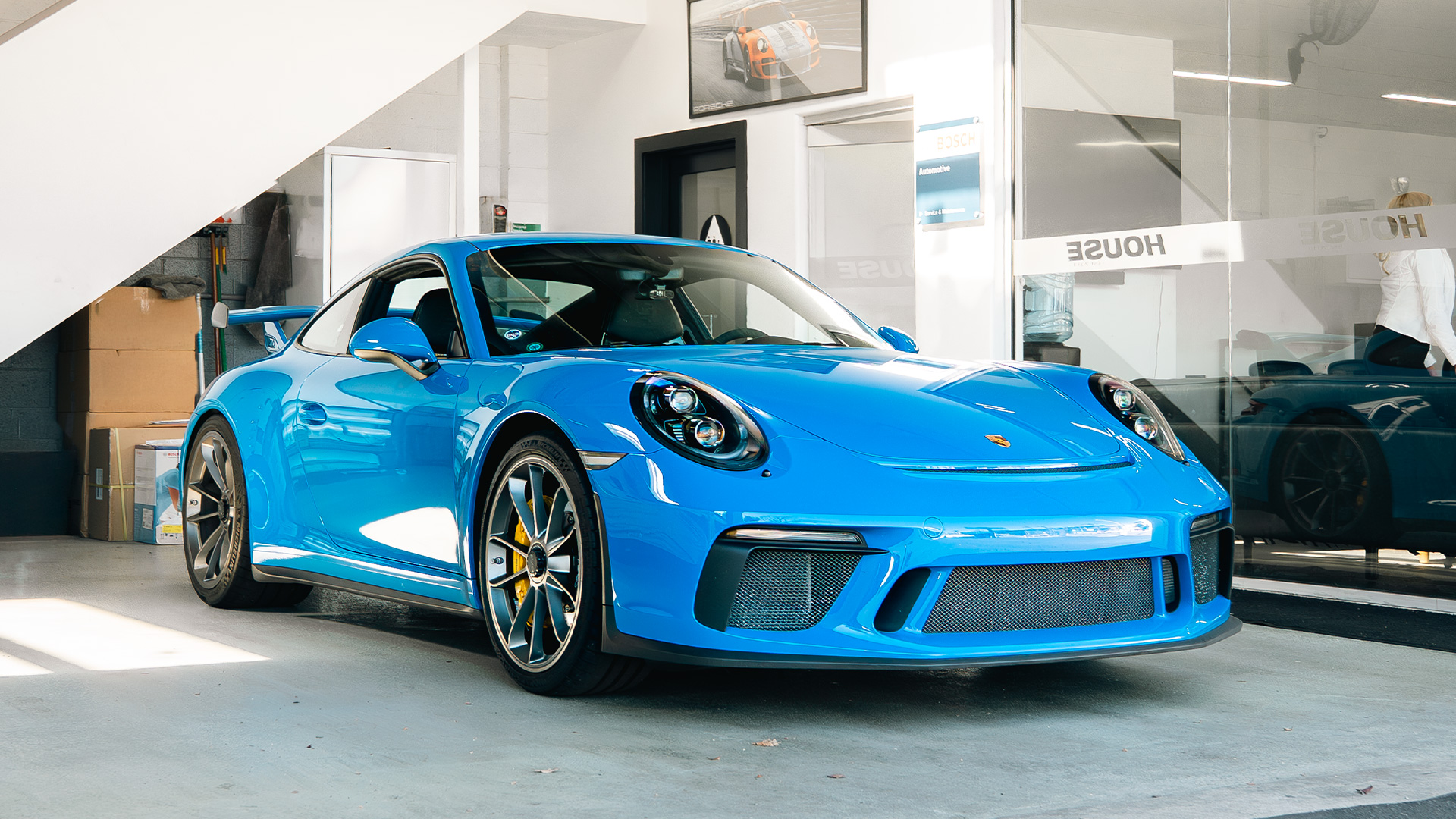 porsche 911 gt car maintenance cost