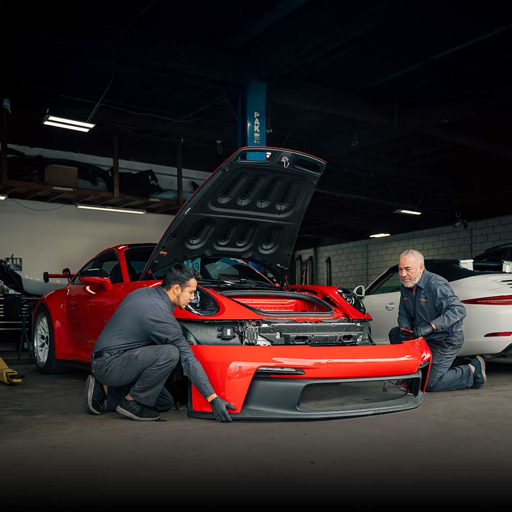red 992 gt3 rs accident repair