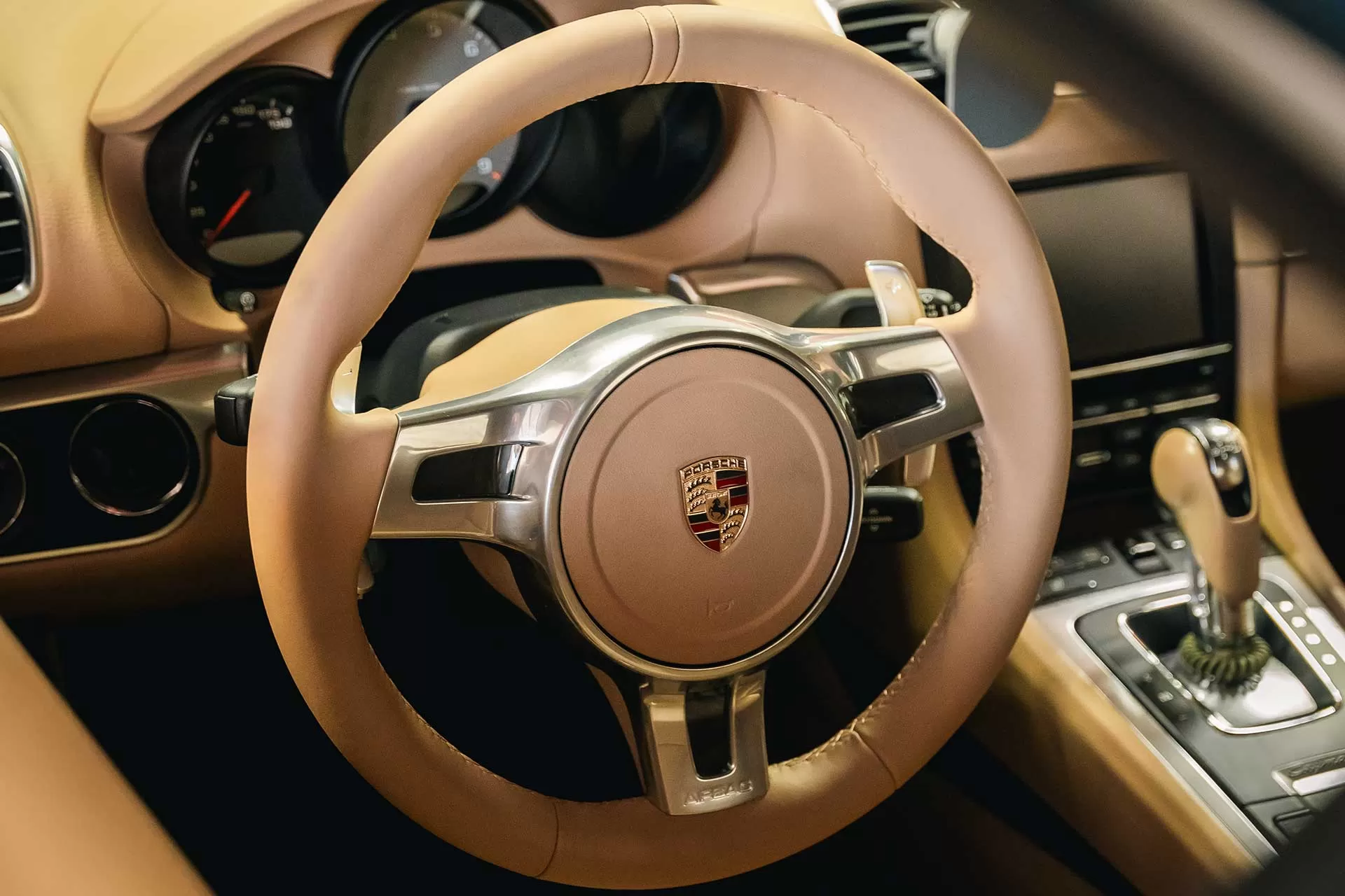 porsche panamera steering wheel