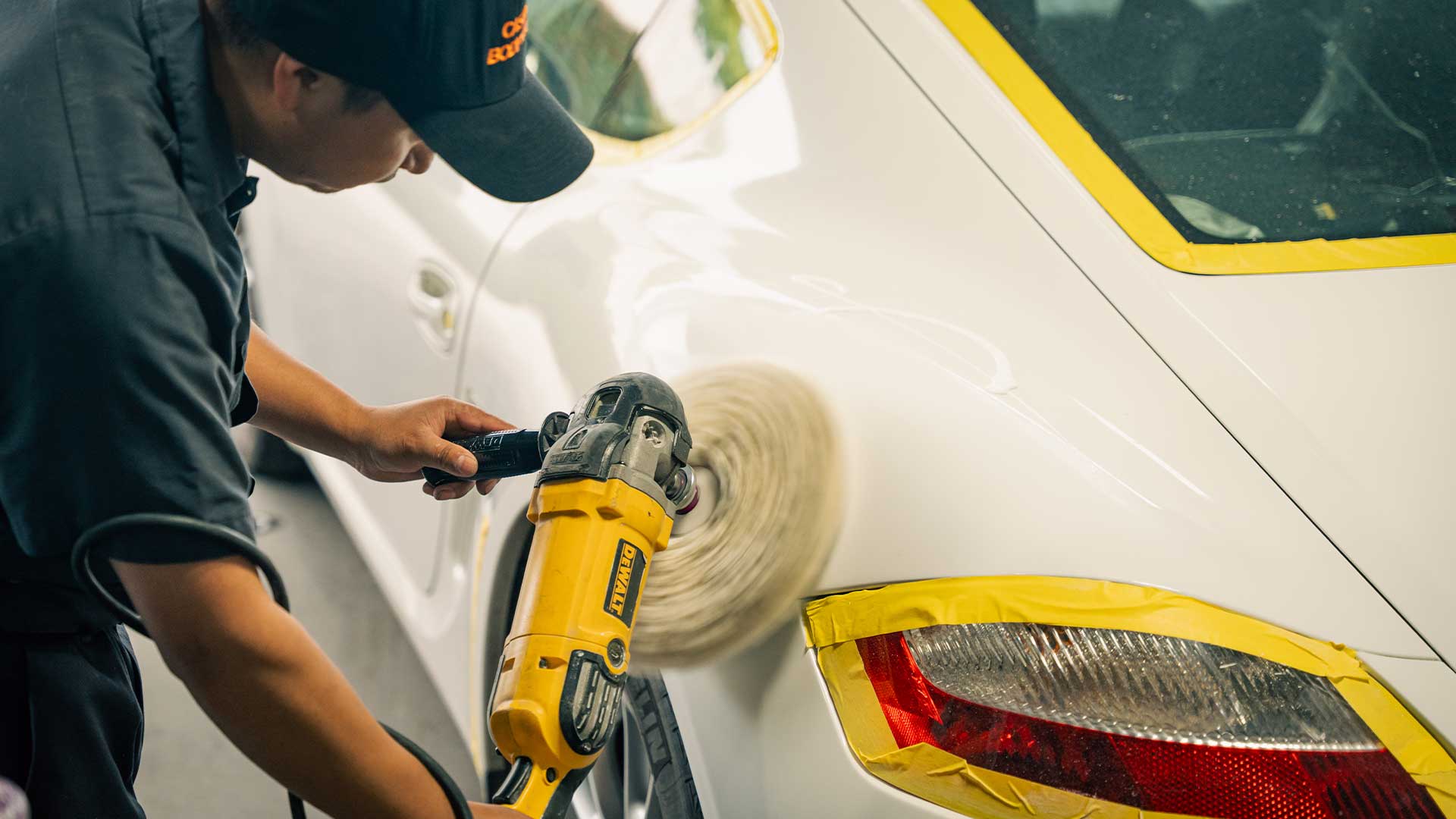 porsche body shop tech detailing
