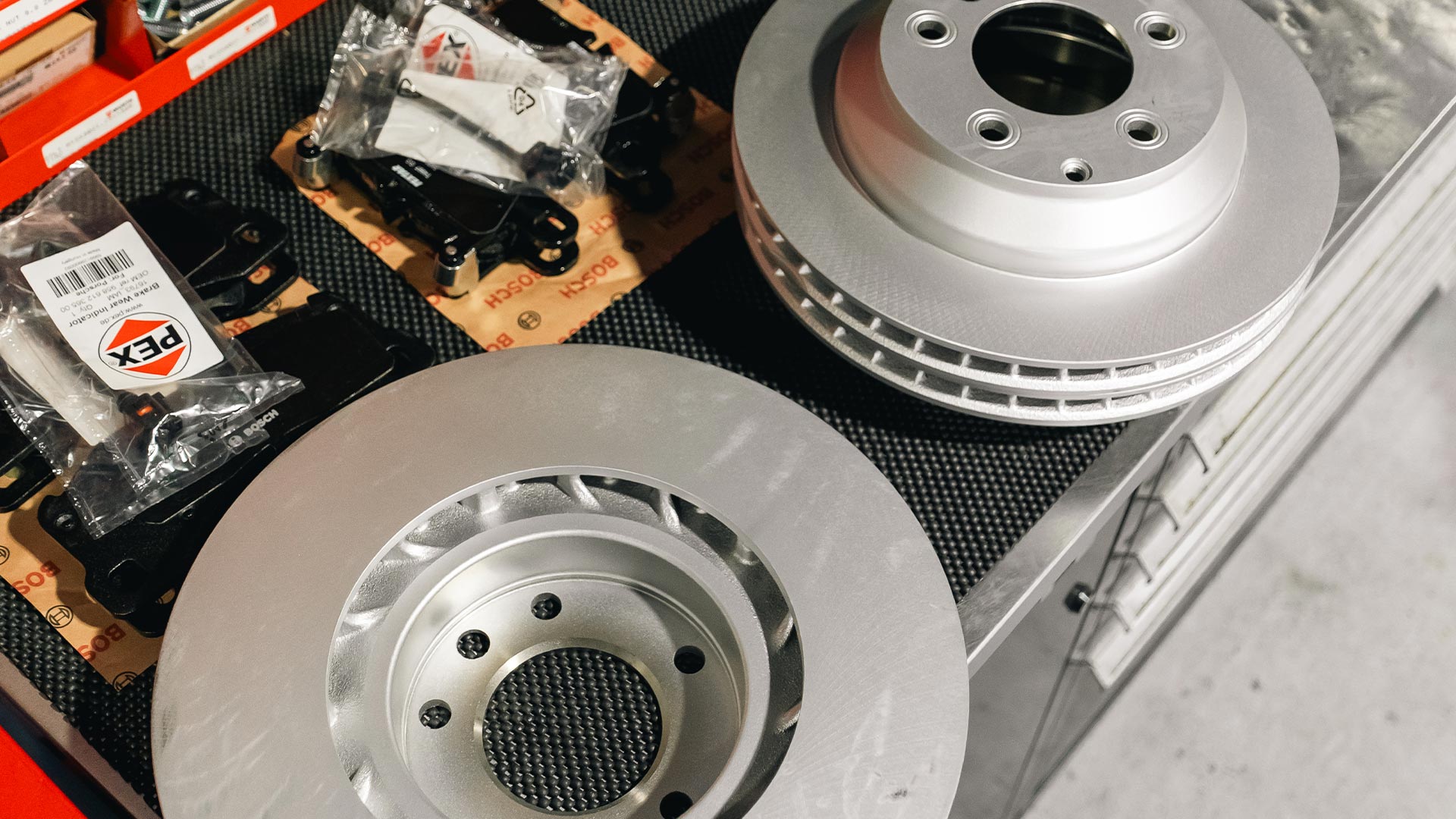 porsche brake rotor service