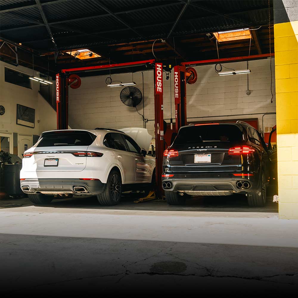 porsche cayenne service featured image