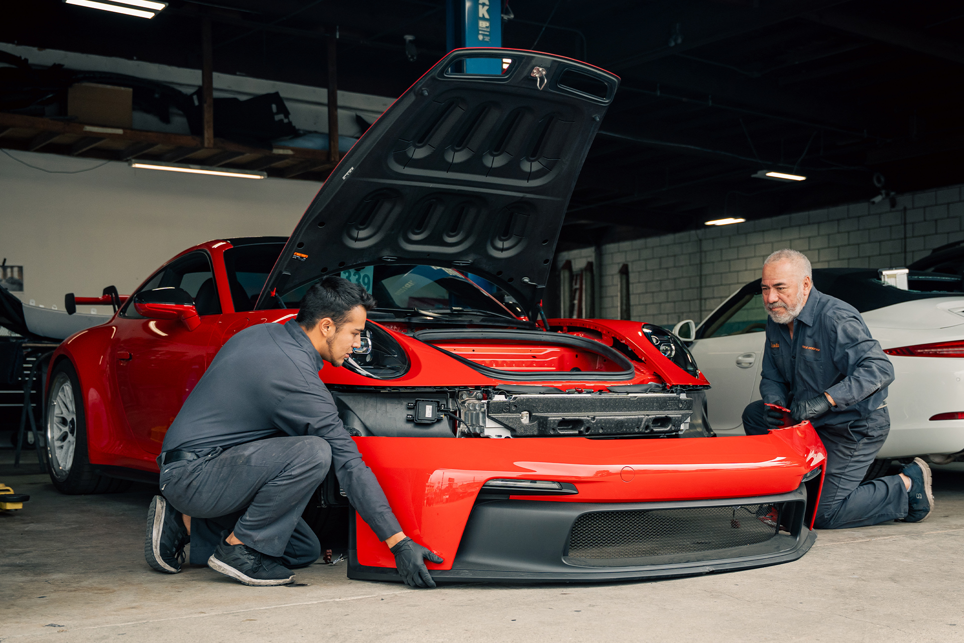 porsche collision repair service los angeles