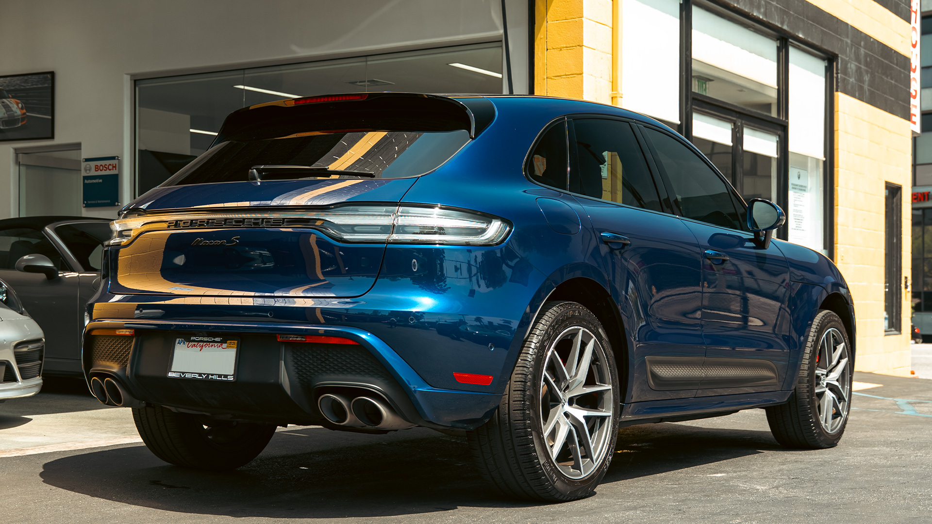 porsche macan maintenance cost