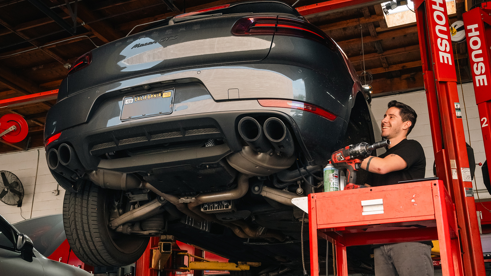 porsche macan service los angeles 95b dot 1